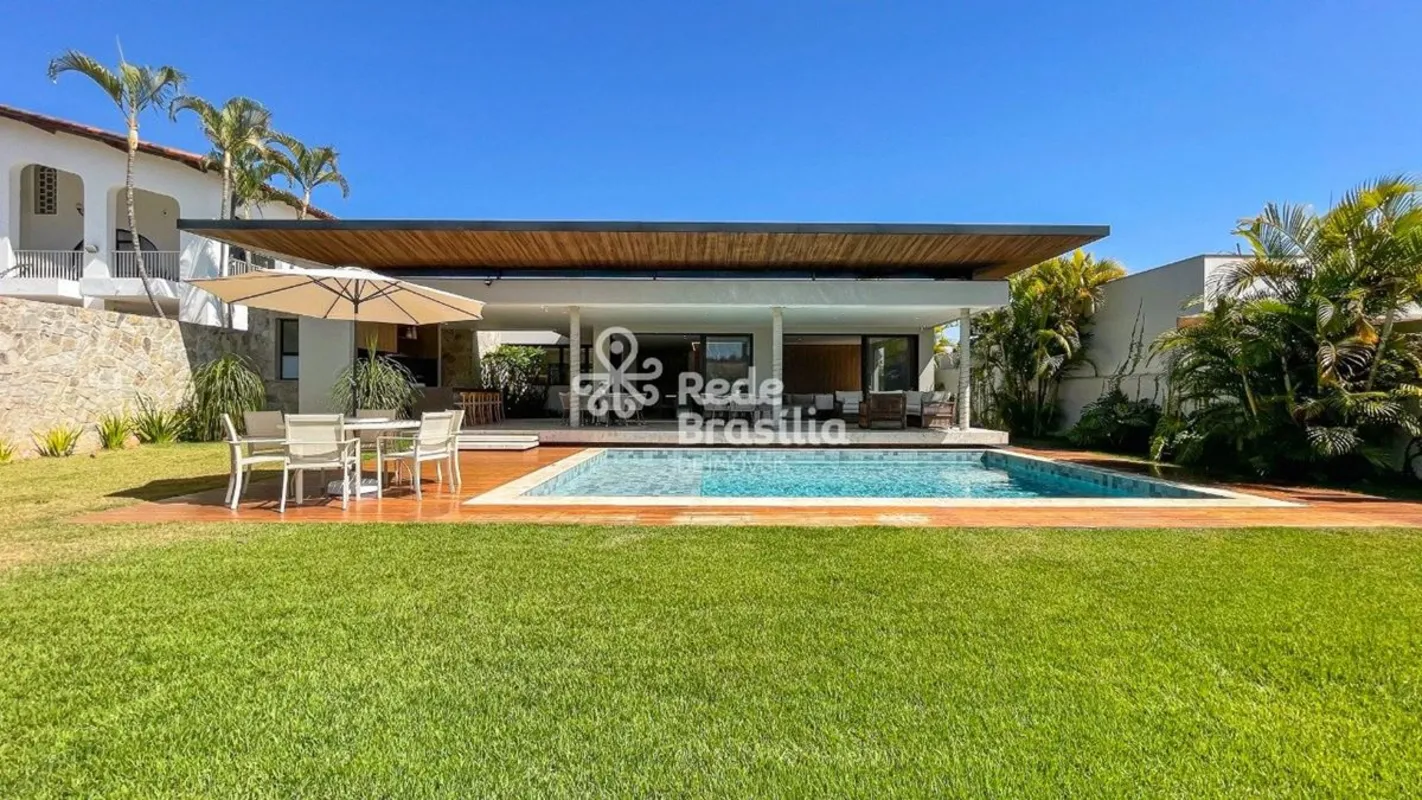 SHIS QL 22, Lago Sul, Brasília, DFApresentamos esta excelente casa térrea nova, ...
