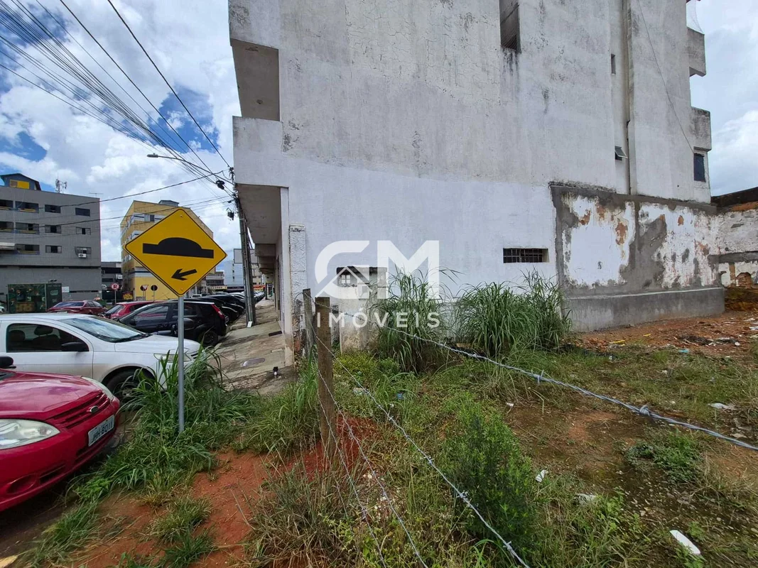 GM IMOVEIS VENDE ESXECELENTE LOTE DE ESQUINA NO CONDOMINIO JARDIM EUROPA 2Excele...