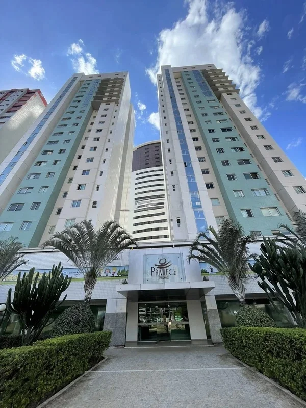 Descubra seu novo lar na excelente localização da Rua 36, Norte, Águas Claras, D...