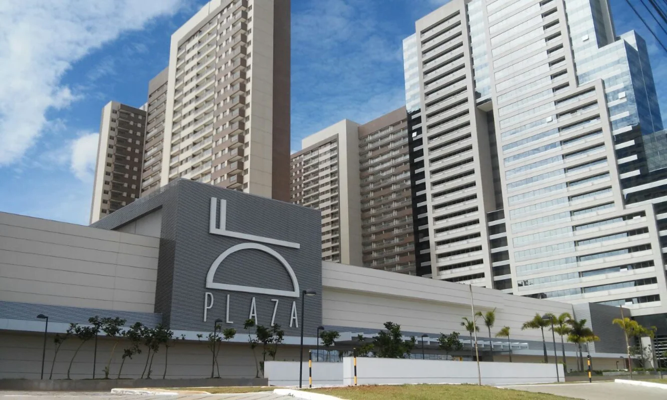 Kitnet, com armários no Shopping DF Century Plaza e uma vaga de garagem.Energia ...