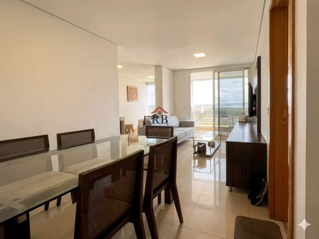 Descubra um apartamento mobiliado de 2 dormitórios no coração do Noroeste, em Br...