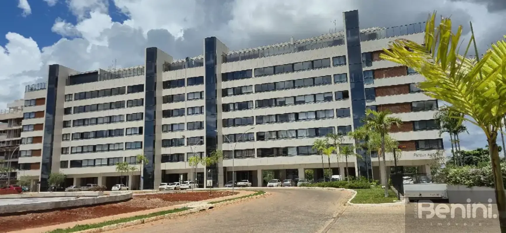 PARQUE ALVORADASOFISTICAÇÃO, CONFORTO E PRATICIDADE,NA QUADRA 500 DO SUDOESTE!UN...