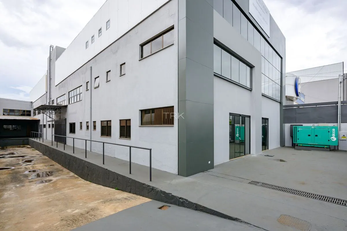 Prédio comercial à venda na SIBS 1, Núcleo Bandeirante - Brasília.5 experiências...