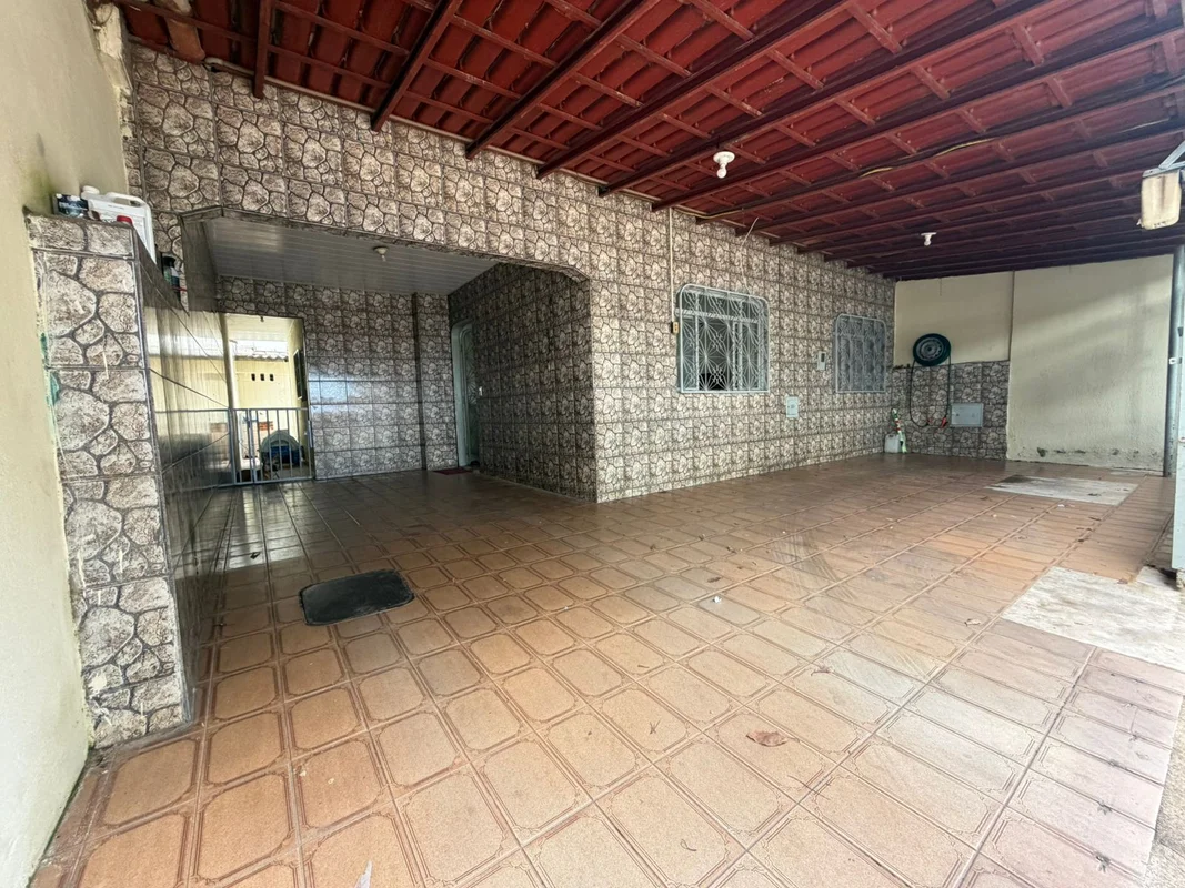 ?? SANTANA IMÓVEIS VENDE – EXCELENTE OPORTUNIDADE NA QNP 12!Imóvel localizado na...