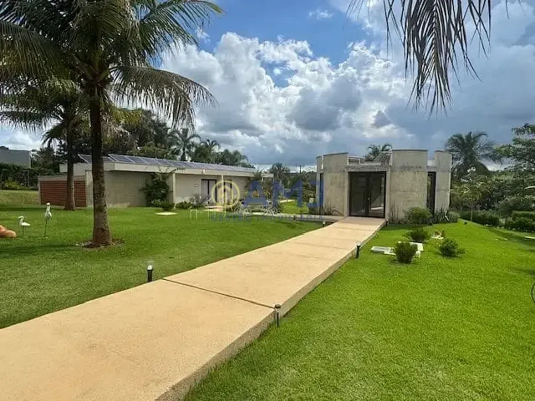 CHÁCARA DE ALTO PADRÃO À VENDA COND. ALTO DA BOA VISTA SENADOR CANEDO/GOTerreno:...