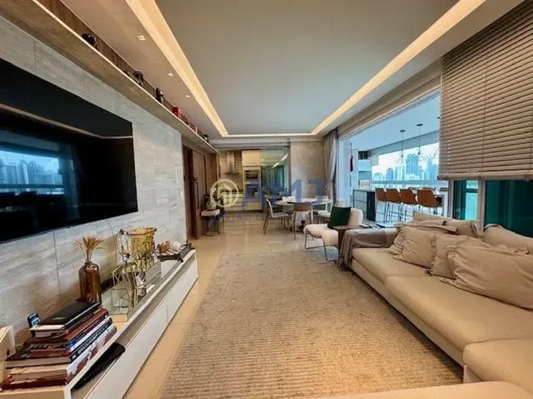 APARTAMENTO MOBILIADO À VENDA ED. BOTANIC SETOR MARISTA GOIÂNIA Andar alto Nasce...