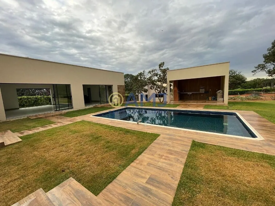 Descubra o paraíso ecológico em Bela Vista de Goiás! Apresentamos o incrível Con...