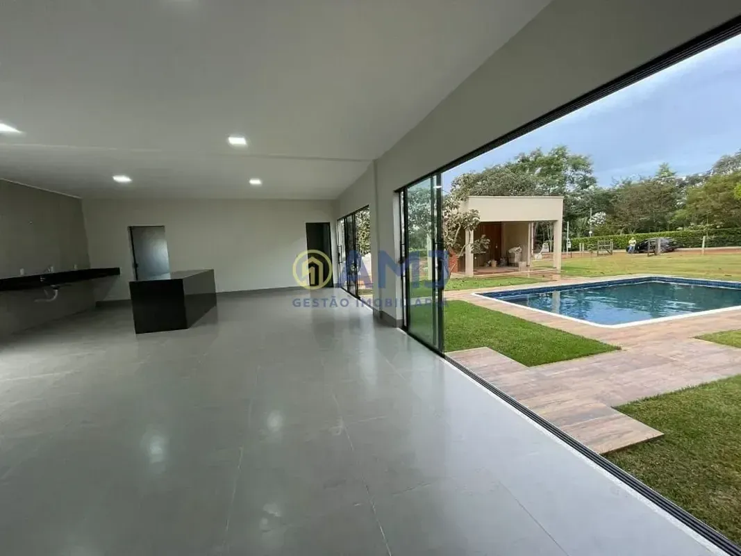 Descubra o paraíso ecológico em Bela Vista de Goiás! Apresentamos o incrível Con...