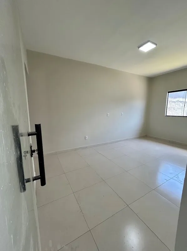 CASA À VENDA | BOA ESPERANÇA – APARECIDA DE GOIÂNIATerreno: 182 m²Área construíd...
