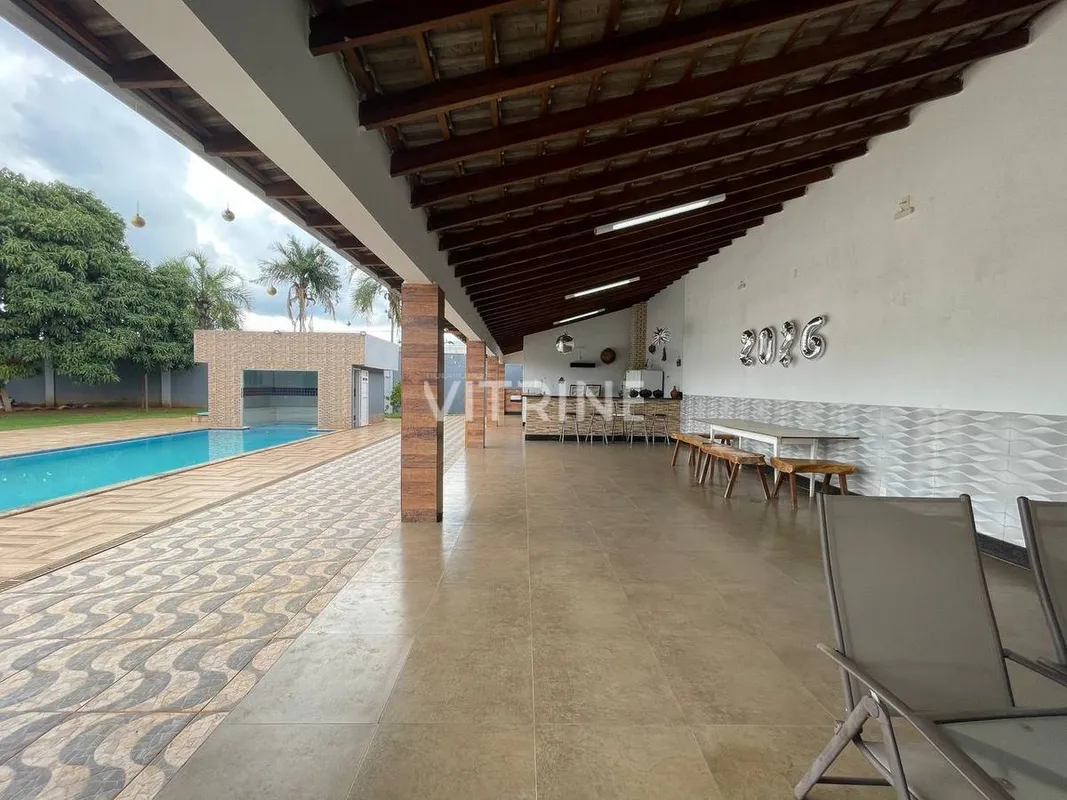 Ponte Alta Norte Rua Bellavia, casa 5 quartos e lote 2.500m2. Casa 5 quartos e 3...