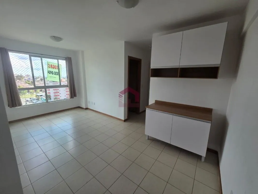 Fernandes & Coelho Imóveis aluga excelente apartamento no Residencial Vivere, em...