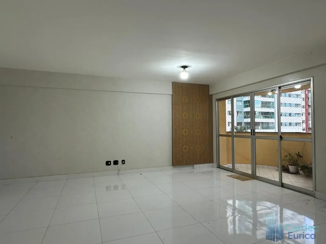 112 m ² Nascente Vista Livre Reformado Cozinha planejada com ilhaFogão por induç...