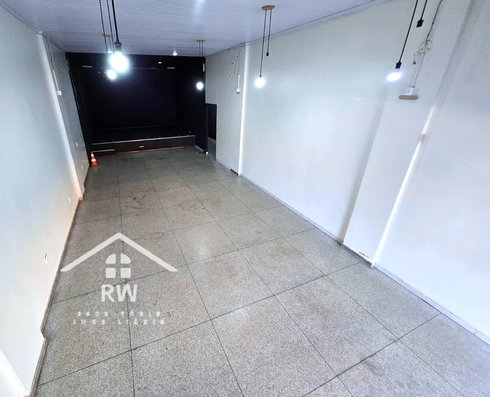 LOCAÇÃO – IMÓVEL COMERCIAL Valor do aluguel: R$ 3.900,00Encargos: IPTU + Água + ...