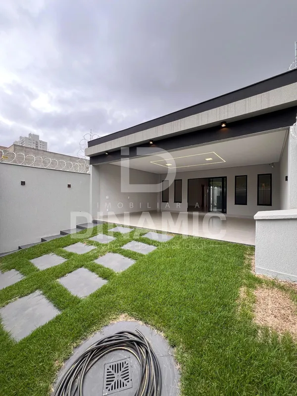 (ID 09)Casa à venda com conforto, segurança e tecnologia na melhor área do Jardi...