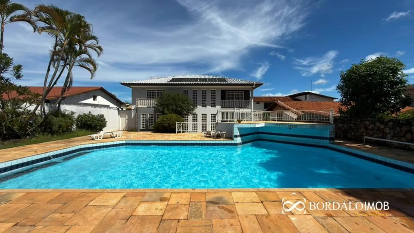 VILLA152956 - Última atualização: 17/06/26 23:31Excelente casa com 600m² de área...