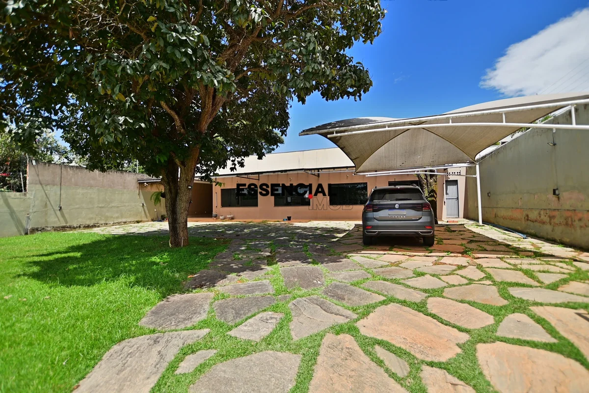 CASA TÉRREA NO TAQUARI – LAGO NORTE | LOTE DIFERENCIADO DE 961m² Se você busca c...