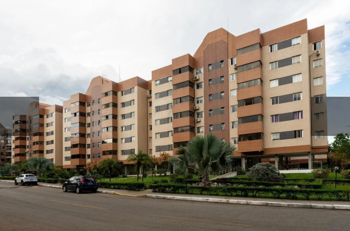 Apartamento à Venda – SQN 305 Bloco J | Asa NorteApresentamos este belíssimo apa...