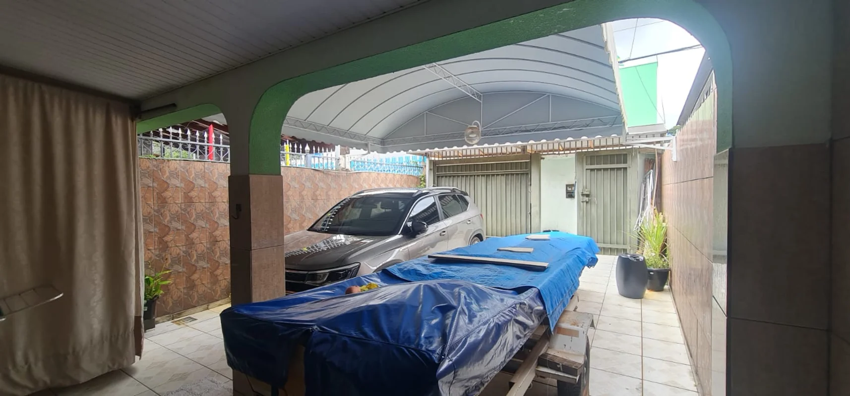 Vendo casa Quadra 07 imóvel reformada com 03 quartos, duas suítes, DCE, garagem,...