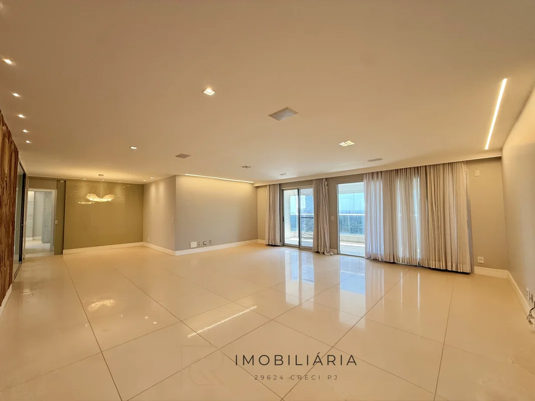 TRG imobiliária VENDE !Excelente unidade no residencial Sagitarius resort.Quadra...