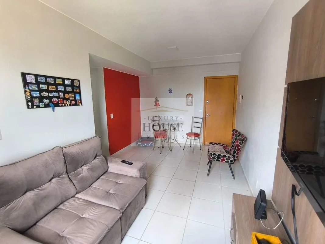 Descubra um apartamento ideal para quem busca conforto e praticidade na Quadra 1...