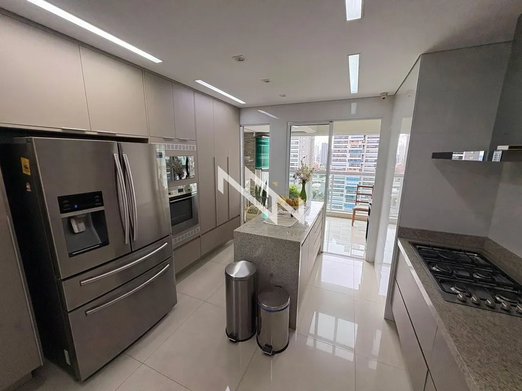Apartamento duplex à venda no Setor Bueno, uma excelente oportunidade para quem ...