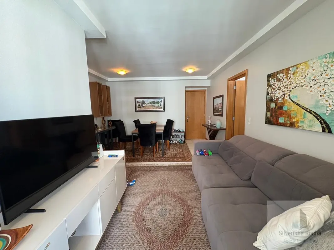 Vendo Living 2 qts (1 suite)Apartamento no Living Park Sul com ampla sala dois a...