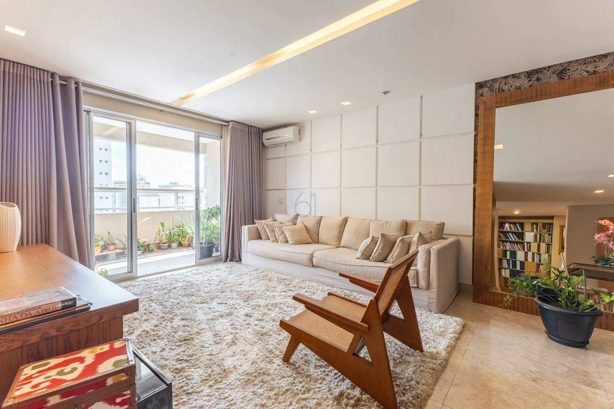 Se você busca um apartamento espaçoso, bem planejado e em uma localização estrat...