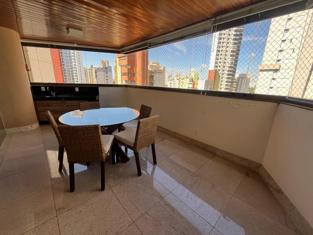 Descubra o conforto e praticidade de morar na Rua C 235, no coração do Setor Nov...
