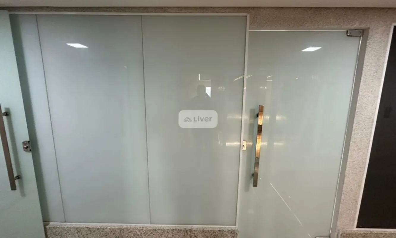 ?? Sala Comercial Pronta para Uso no Edifício Orion Complex – 33º AndarApresente...