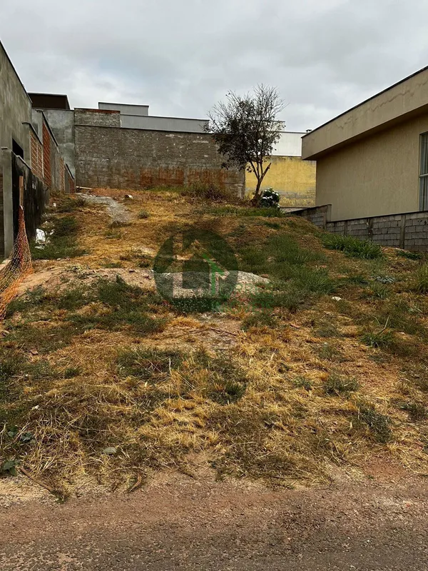 Lotes condomínio Jardim VenezaOportunidade de ter seu lote de 360 m² dentro de u...