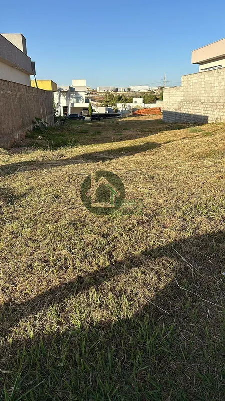 Lotes dentro do Condomínio Jardim Veneza em Senador Canedo - GO.360 m²Prontos pa...