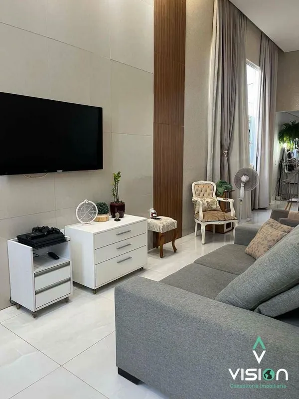 Venda em 26 de Setembro, rua 3Casa com 250m² de área construída e 400m² de Lote:...