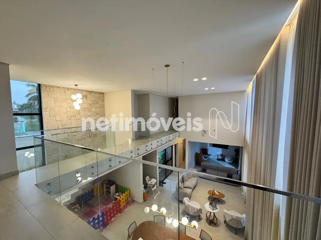 Se você procura exclusividade, conforto e qualidade de vida, esta casa no Park W...