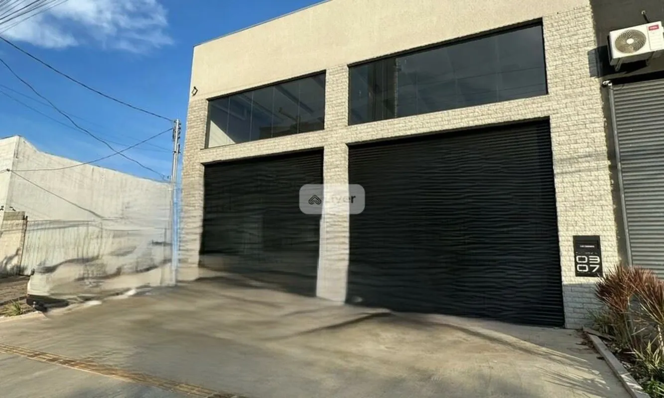 ?? Galpão Comercial para Locação no Moinho dos Ventos!?? Localizado na MDV-01, R...