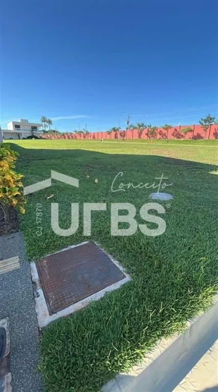 COD U-0030466 - Oportunidade Única no Jardins Itália: Seu Terreno Exclusivo de e...