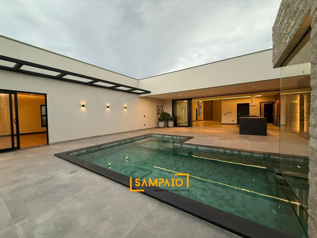 Conquiste um estilo de vida confortável e sofisticado nesta linda casa localizad...
