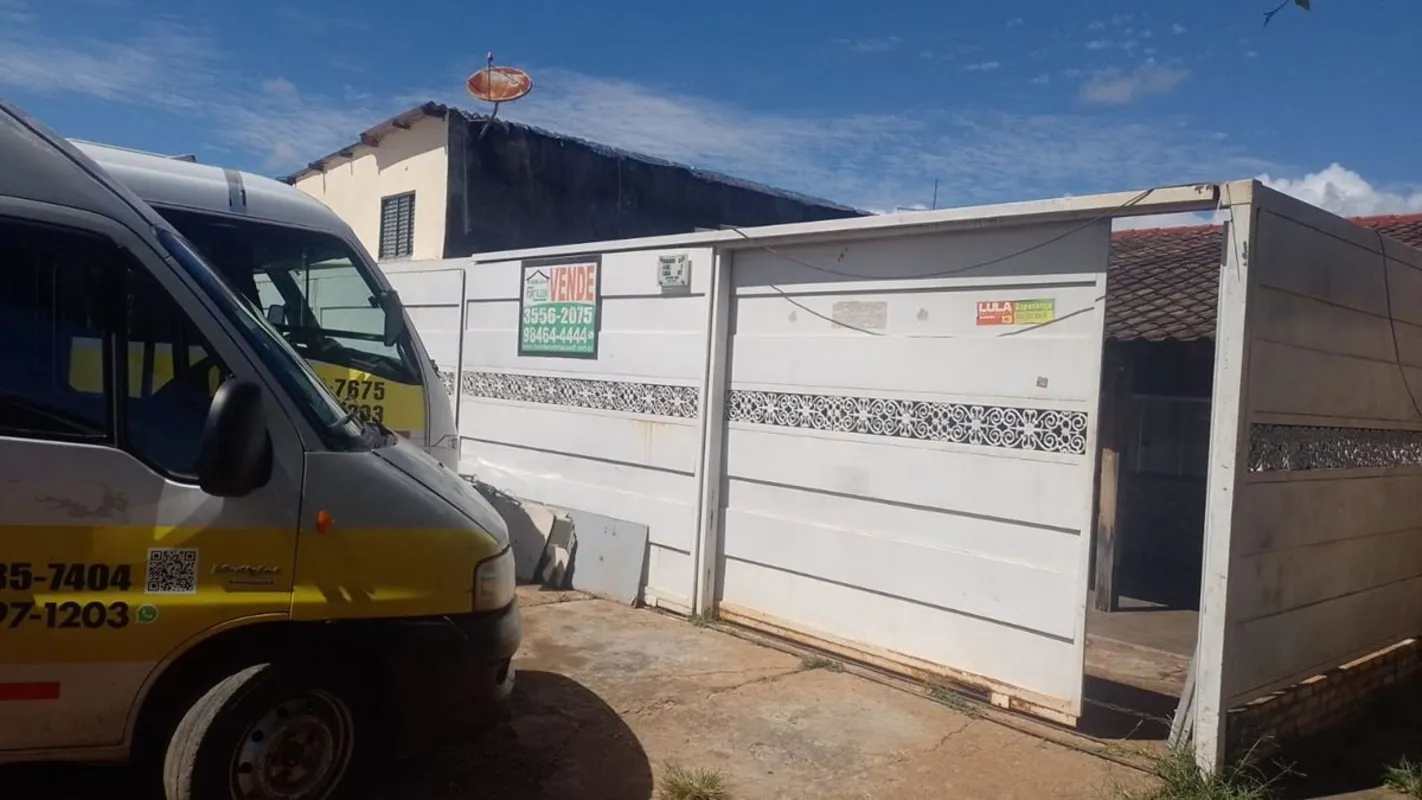 Casa na quadra 05 do Setor Sul GAMA/DF - ACEITA FINANCIAMENTO!!!Construído em lo...