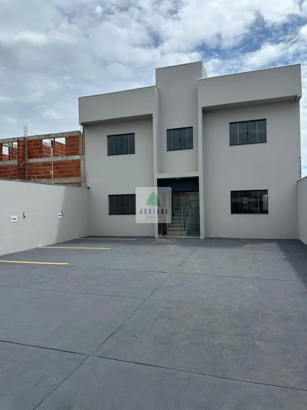 Apartamento 2 Quartos - 1 Suíte Área Privativa Total: 62,00 m² Preço: R$ 220.000...