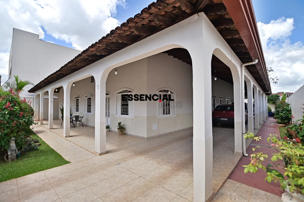 Casa Térrea Imponente à Venda – Setor de Mansões de Sobradinho/DF - Não aceita f...