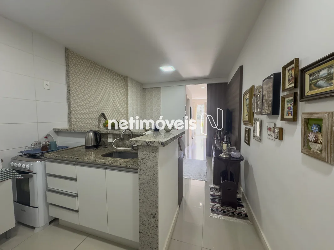 SAN 1170745PRÉDIO:100% revestido, guarita com portaria 24 horas, hall social dec...