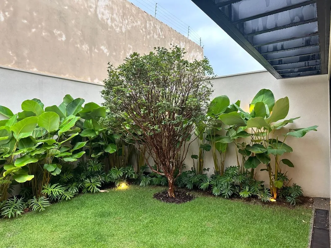 ? Sobrado – Jardim América ??? Detalhes do imóvel:•Terreno: 252 m² | Construção:...