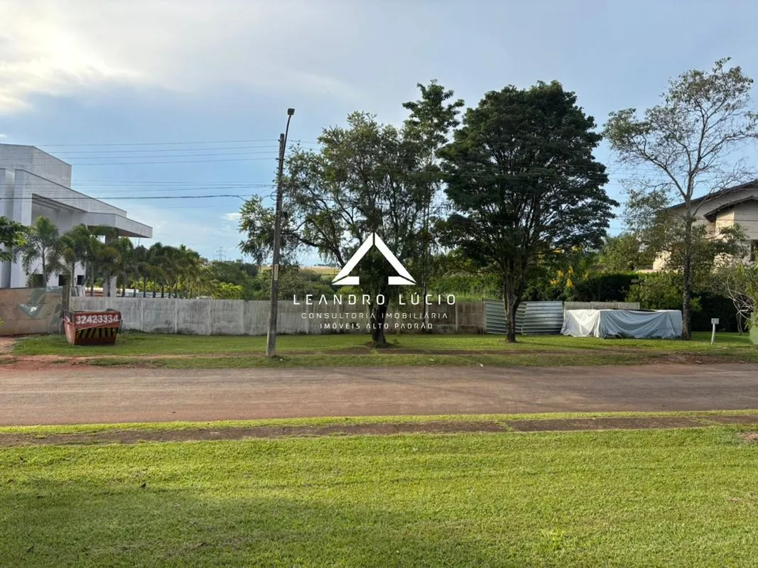 Terreno à Venda no Aldeia do Vale Goiânia 3.014 m² Terreno à venda no condomínio...