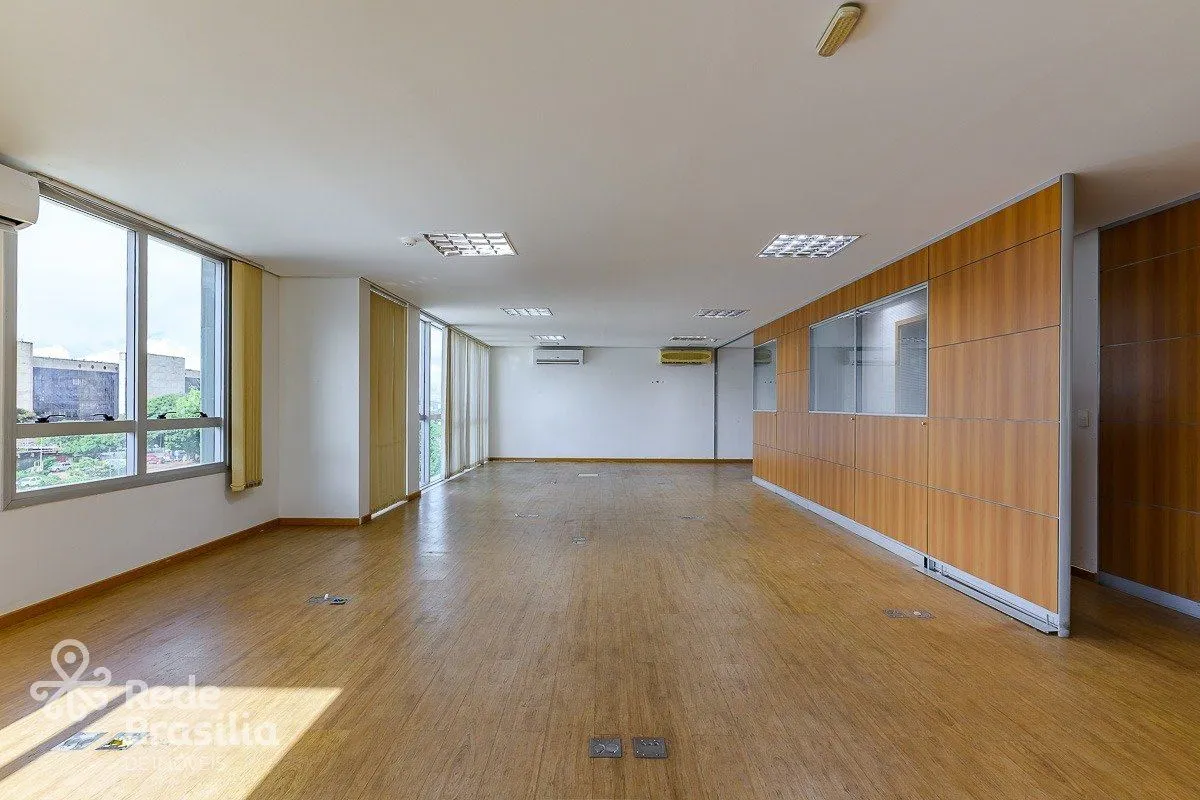 Um espaço preparado para grandes operações, com flexibilidade para diferentes fo...
