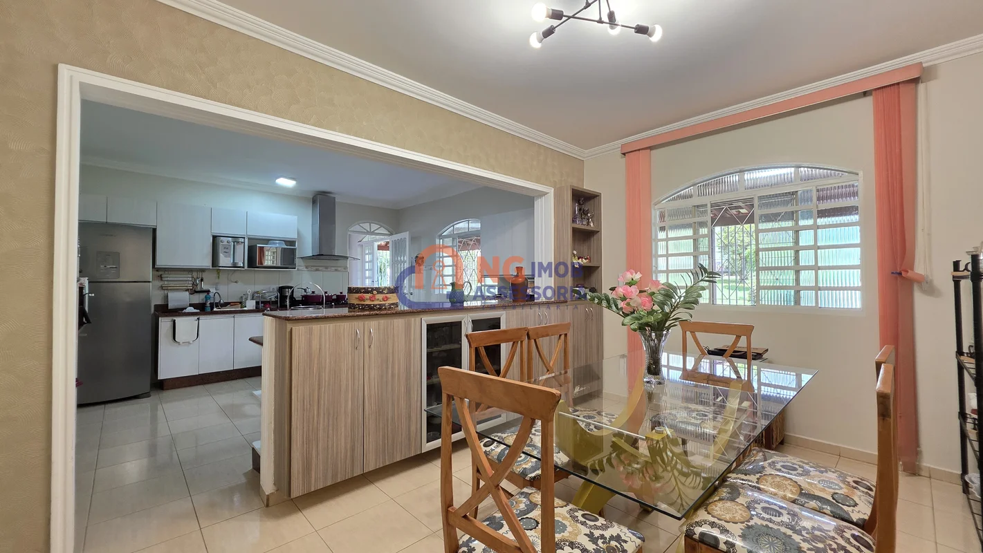 Localização:Saída rápida para o PISTÃO, EPTG e VIA ESTRUTURALImóvel:Casa térrea ...