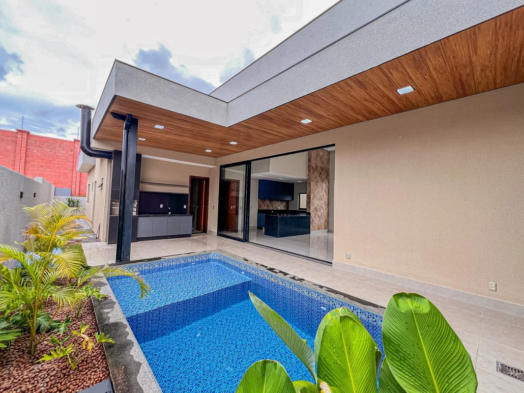 ACEITA PERMUTA ,FINANCIAMENTO, FGTS E PROPOSTAS!CASA DE ALTO PADRÃO À VENDA NO C...