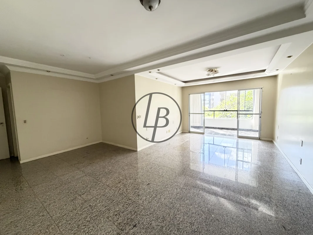 Descubra um apartamento exclusivo na SQN 111, ASA NORTE, Brasília, DF, com vista...