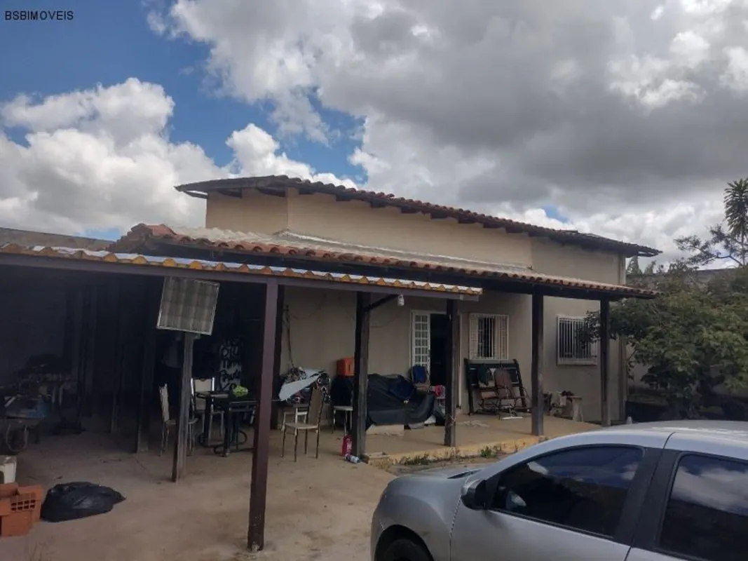 BSB IMÓVEIS APRESENTAExcelente oportunidade em condomínio fechado, ideal para qu...