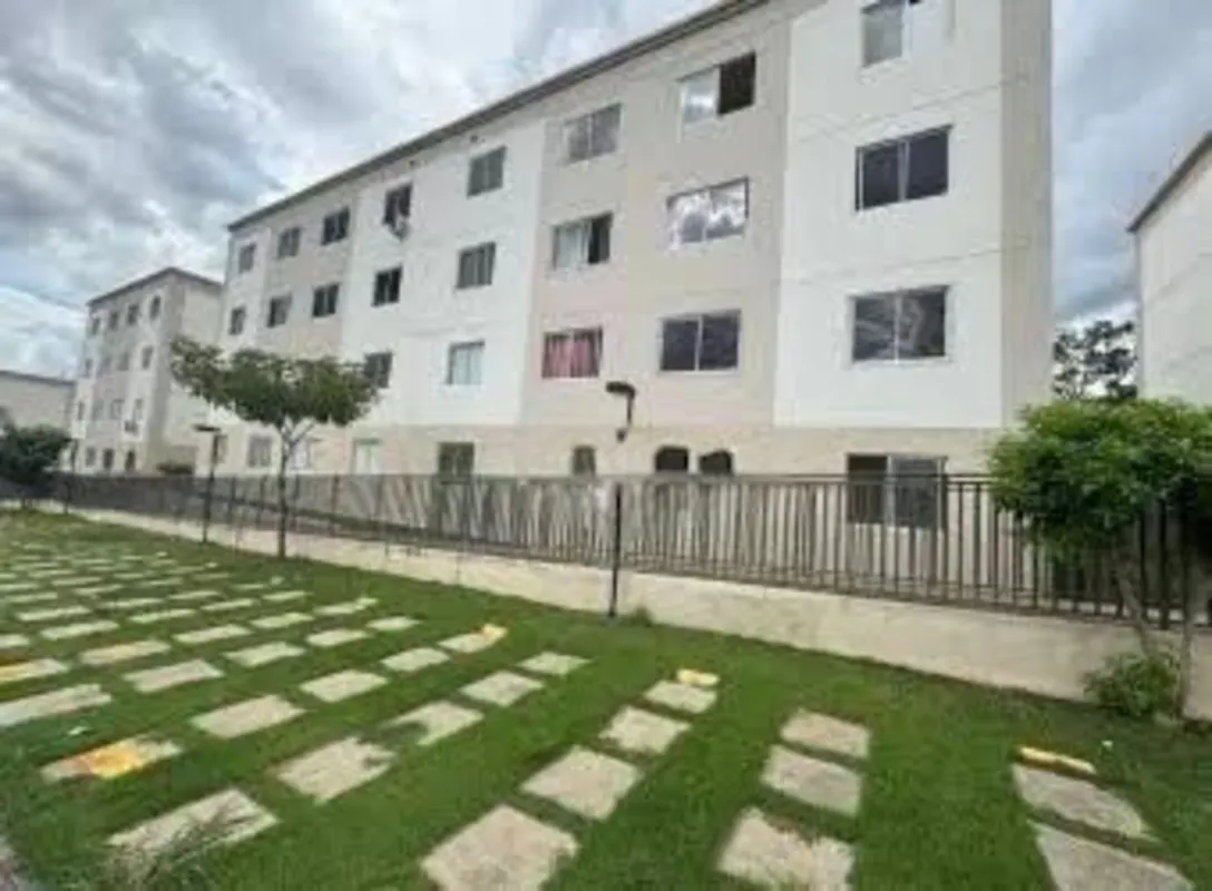 Apartamento à venda – 2 quartos com armários na cozinhaExcelente apartamento à v...
