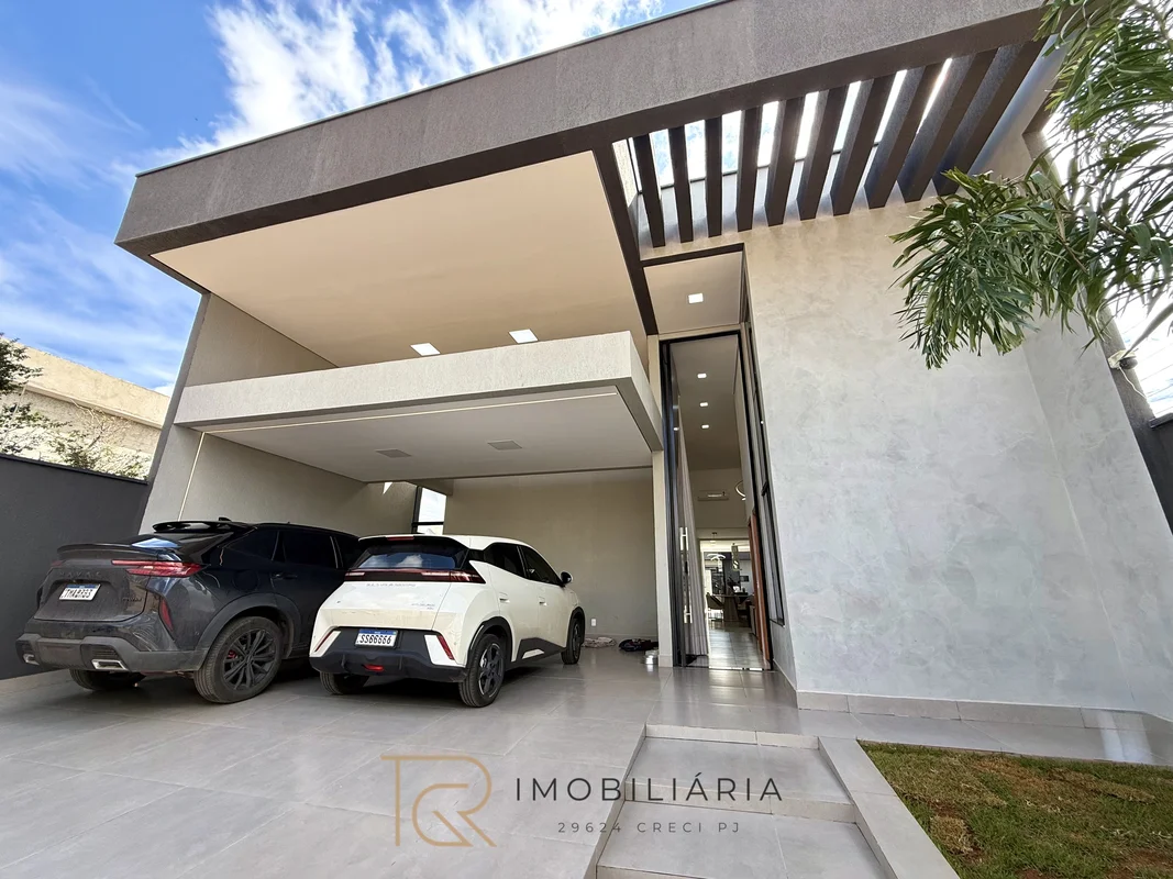 TRG imobiliária vende:Mansão Térrea ESCRITURADA, quitada, 3 suítes + escritório ...