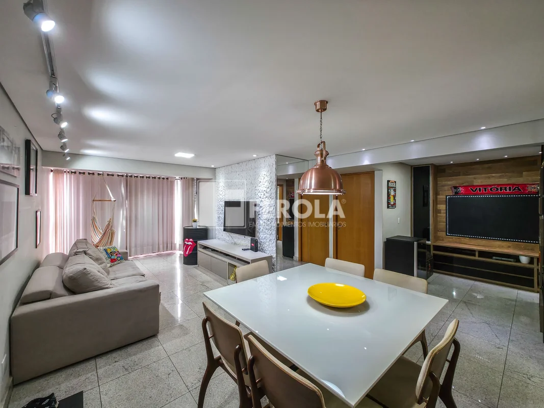 Ferola há 25 anos sendo referência de mercado Imobiliário em Brasília vende com ...